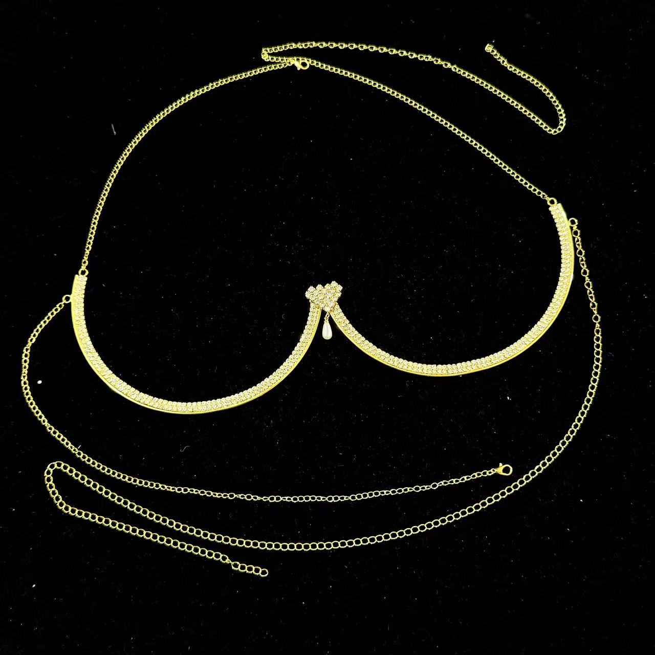 Collier soutien-gorge en forme - Body Jewelry Necklace avis et prix
